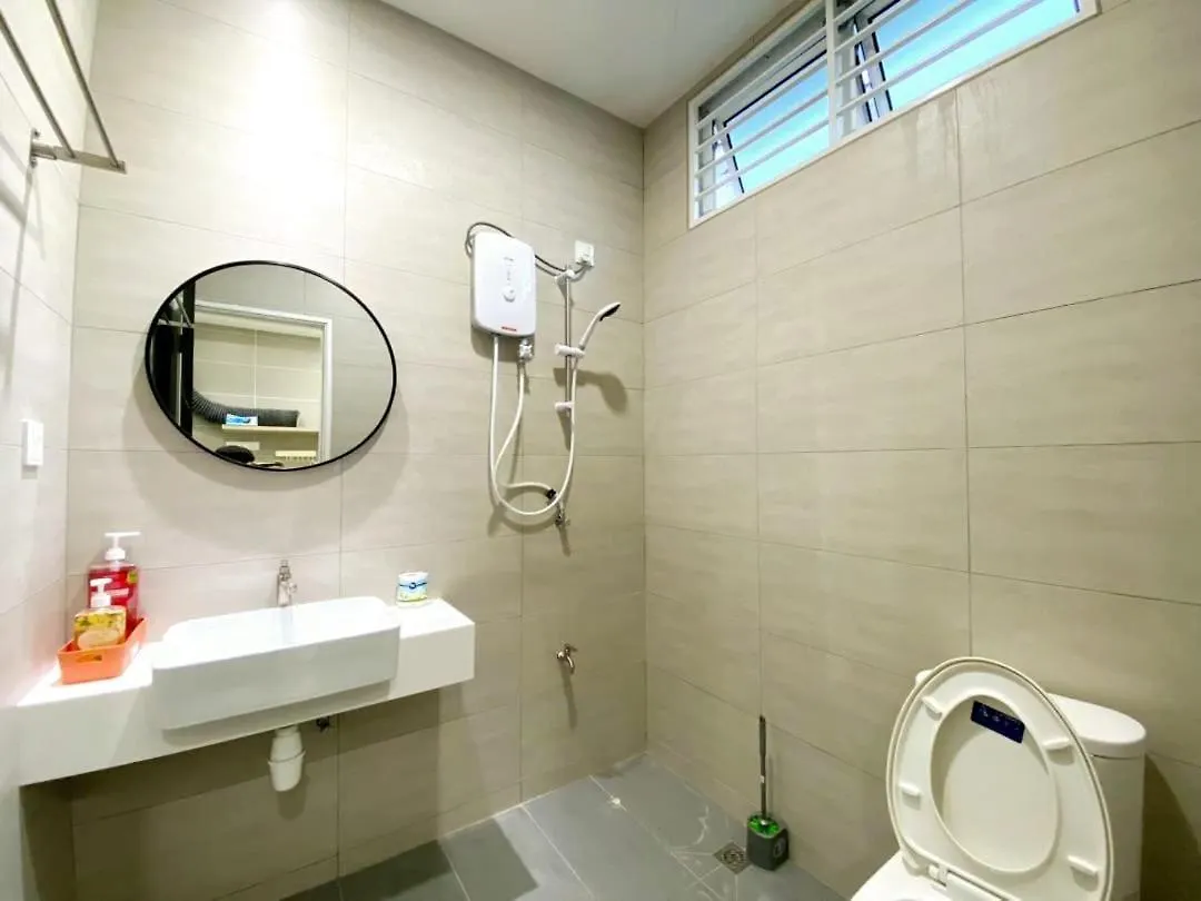 Holiday home Brandnew Premium House 4Room12Pax@Alma Near Jusco Bukit Mertajam